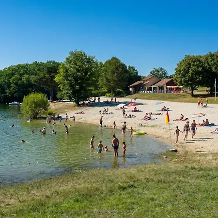 3 Etoiles - Piscine - Ccbga00 *